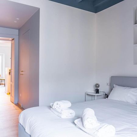 Easylife - Accogliente E Moderno Bilocale In Zona Navigli Apartment Milan Luaran gambar